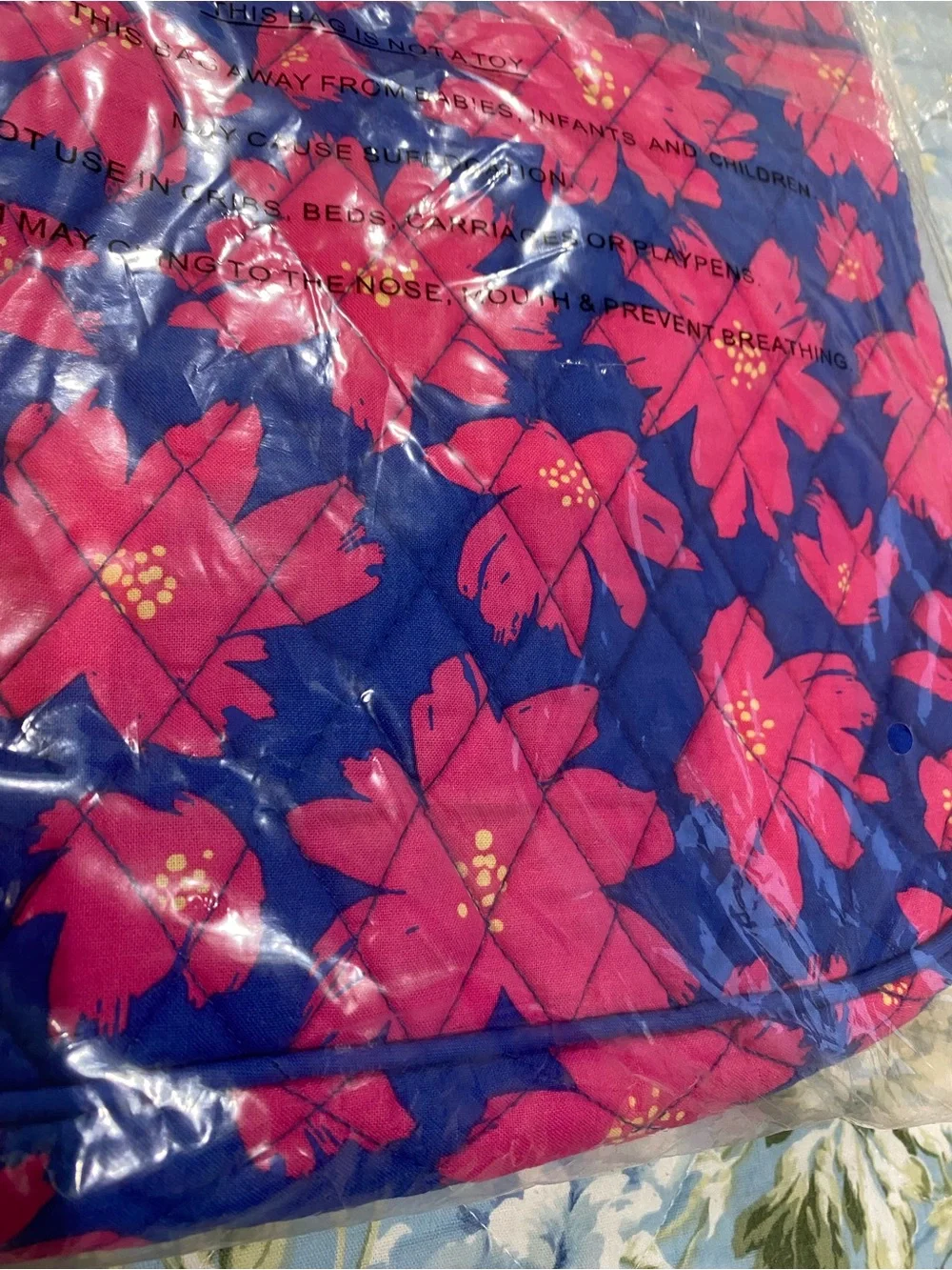 Vera Bradley Triple Zip Hipster NWT